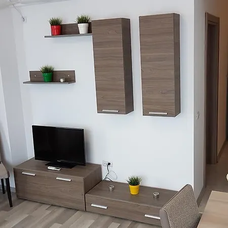 Bellamira Summerland Apartment *